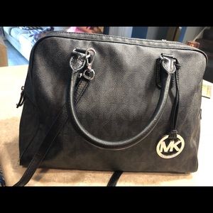 MK Purse
